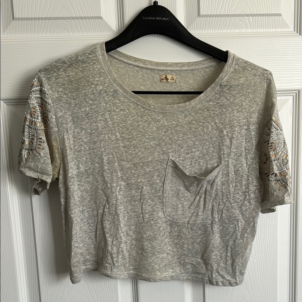 ‼️free w purchase‼️ Gray Boxy Crop Top Round Neck Beaded Short Sleeves